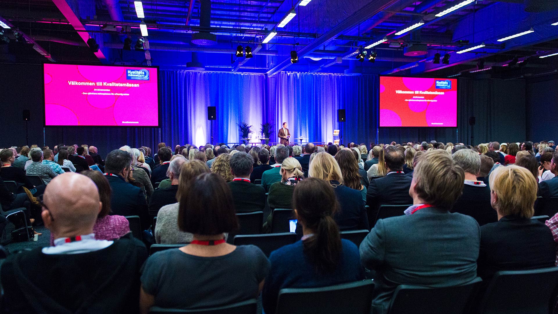 Hallar & foajéer: 1500-6000